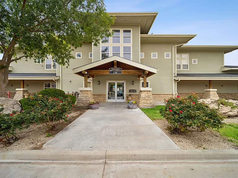 Windscape Apartments — Photo 25