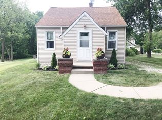 2857 Pontiac Ct, Auburn Hills, MI 48326