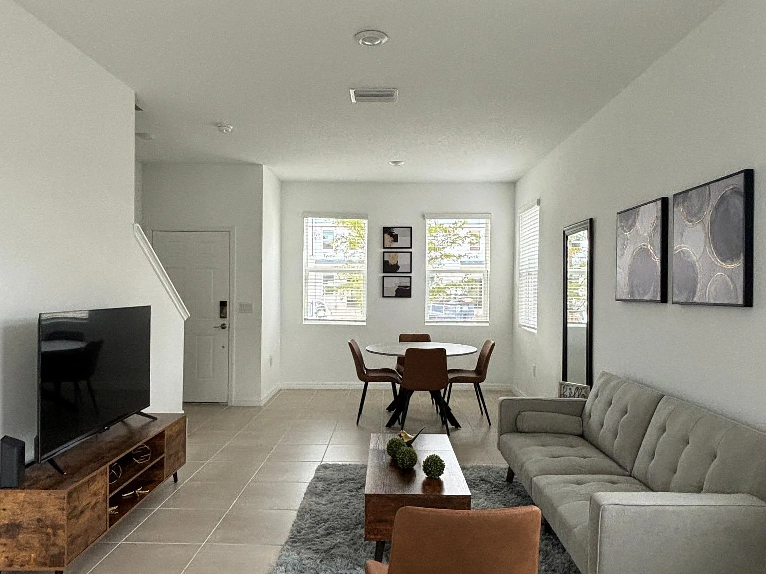 8768 Daybreak St — Photo 4
