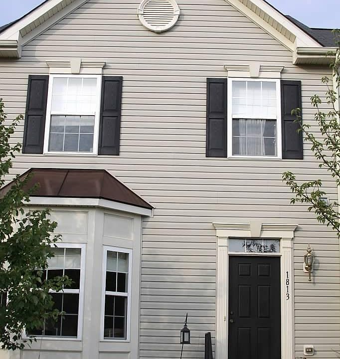 Front of the townhome.