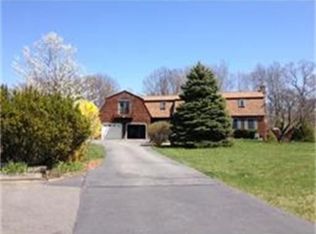 172 Washington St, Groveland, MA 01834