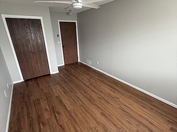 5th image of 5179 Zenith Pkwy APT 4