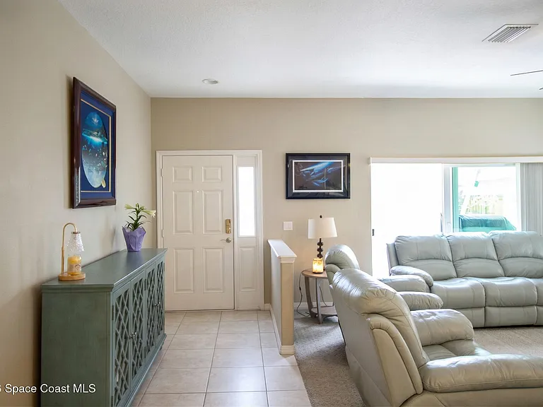 101 Majestic Bay Ave — Photo 21
