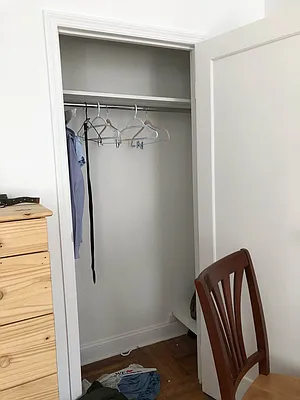 Rented by Lang Realty LLC | media 8