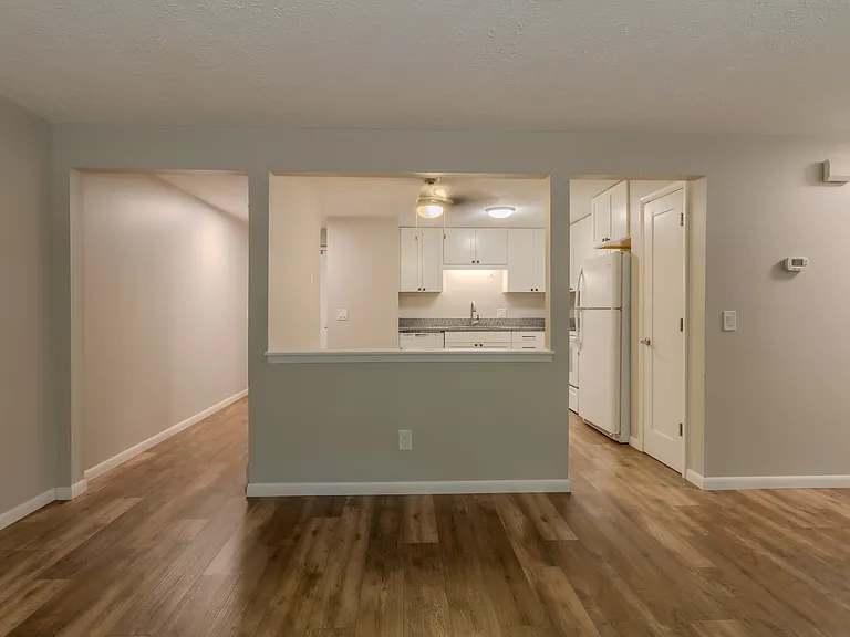 The Tides 1510 Veterans Dr — Photo 20