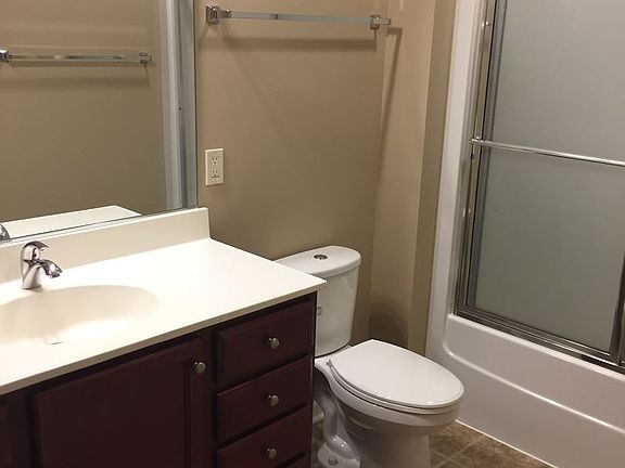 5th image of 2811 Talon Dr Unit 206