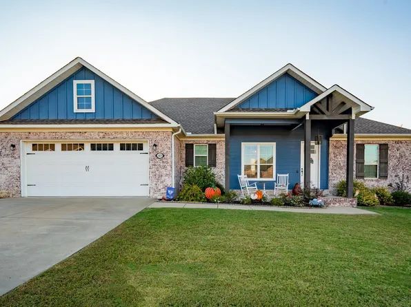 1875 Josh Dr, Conway, AR 72034