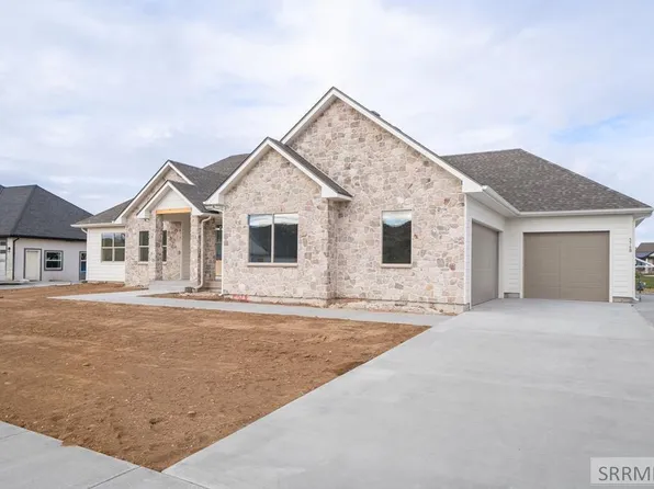 5768 Dune Village Way, Idaho Falls, ID 83404