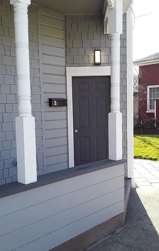Studio, 746 sqft, $1,175 — Photo 3