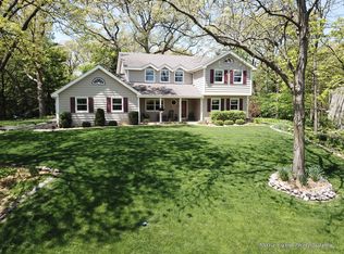 5N756 Ravine Dr, Saint Charles, IL 60175