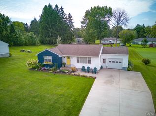 94 Whitcomb Rd, Fulton, NY 13069