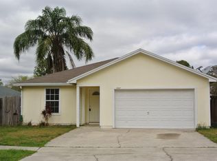 1057 Buccaneer Blvd, Green Cove Springs, FL 32043