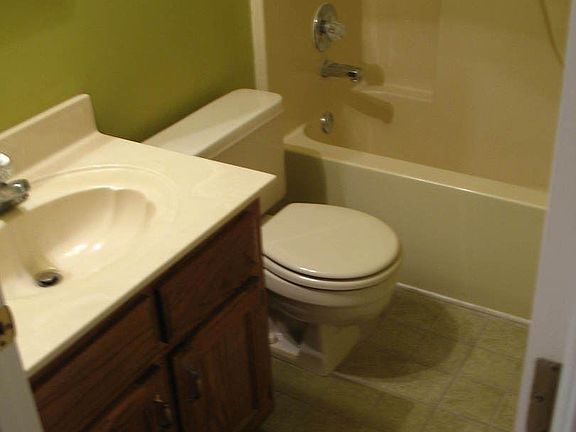 3rd image of 1517 Beaver Trail Dr