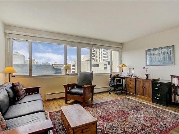 3rd image of 1001 Pine St Unit 809