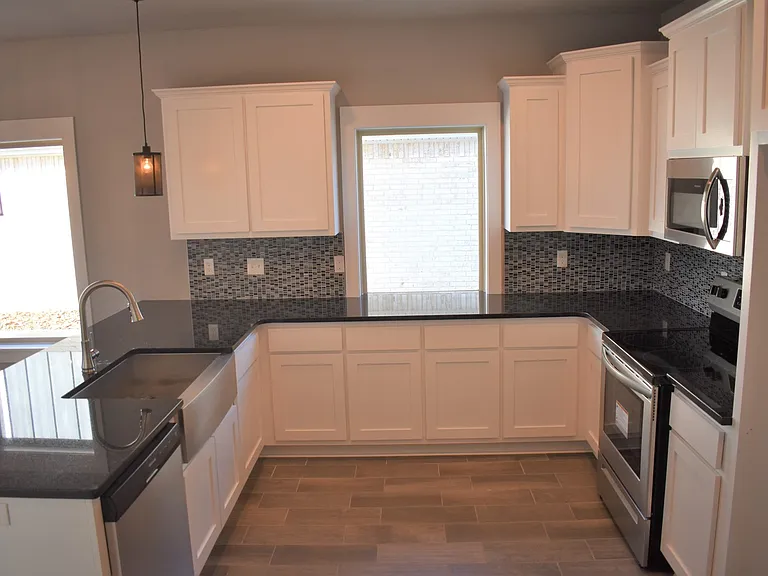 652 N Malbec Rd — Photo 7
