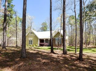 922 Beach Island Trce, Dadeville, AL 36853