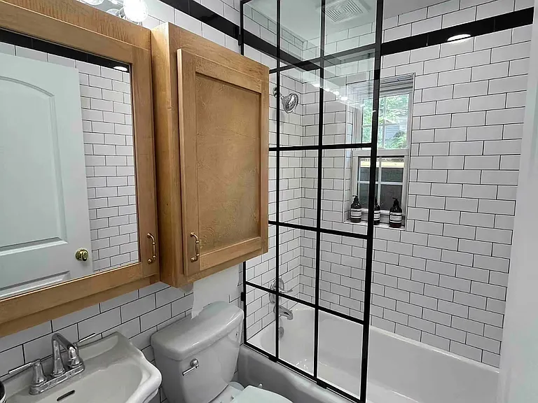 1130 Wade St NE #A — Photo 13