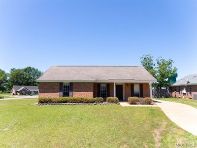 279 Foxdale Rd, Millbrook, AL, 36054