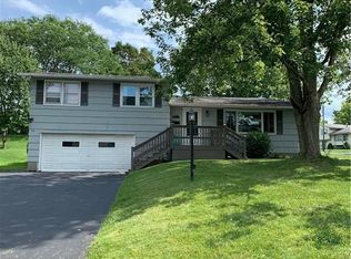 913 Granger Rd, Syracuse, NY 13219