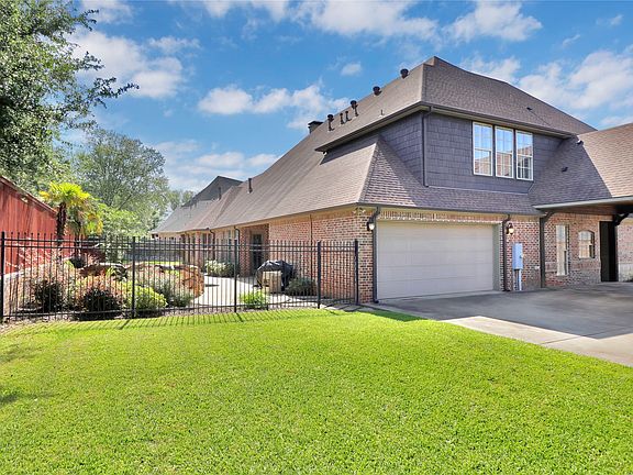 4th image of 6805 Castle Pines Ct