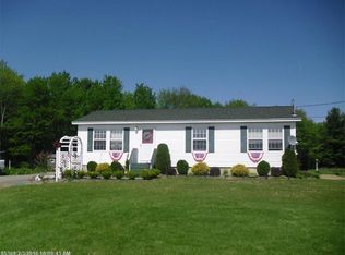 118 Martin Stream Rd, Norridgewock, ME 04957