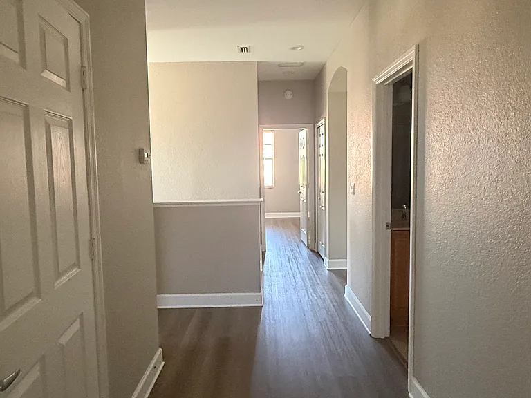 240 W End Dr #623 — Photo 11