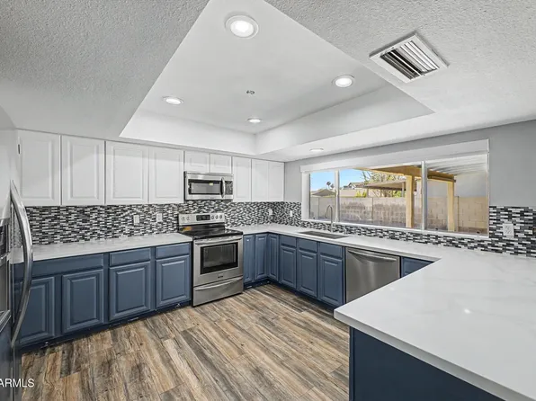 5707 W Cholla Street, Glendale, AZ 85304