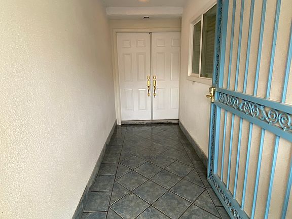 5th image of 24968 Lawton Ave