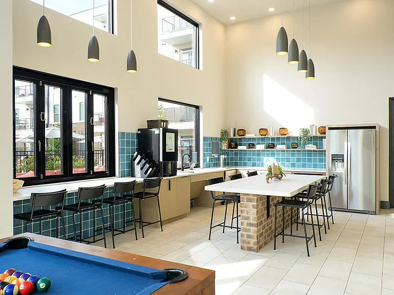 Verge Apartments — Photo 22