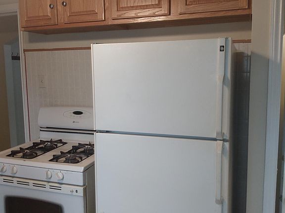 5th image of 25542 Annapolis St