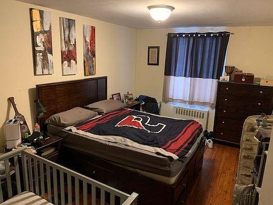 2nd image of 2719 Fish Ave #1