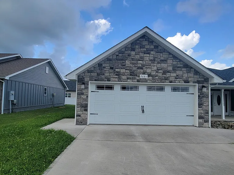 2681 Cook Rd — Photo 2