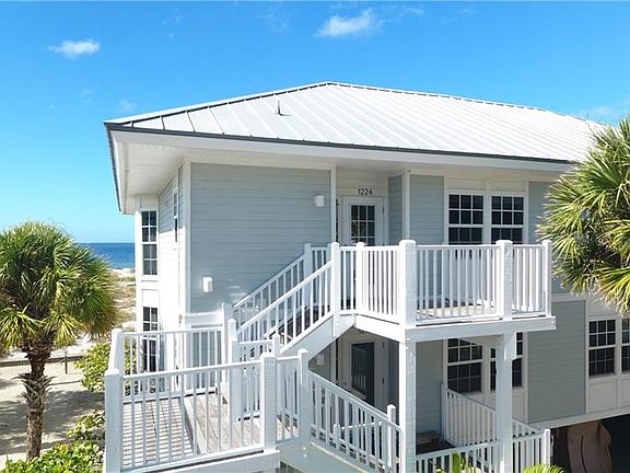 3rd image of 7518 Palm Island Dr S Building 2