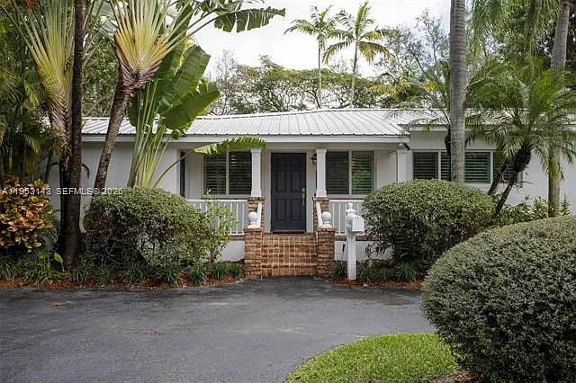7801 SW 58th Ave — Photo 28