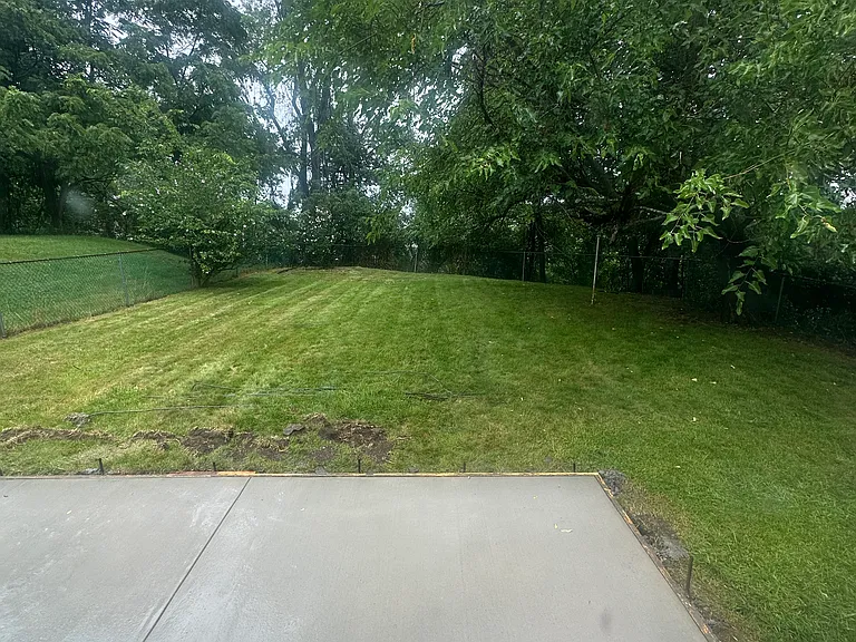 726 Rodney St — Photo 16