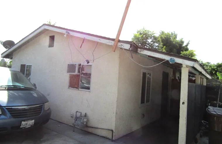 11732 Killian St — Photo 1