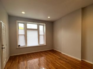 2416 N Maplewood Ave #1, Chicago, IL 60647