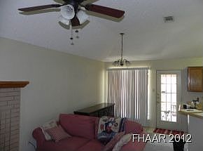 3rd image of 2206 Woodlands Dr