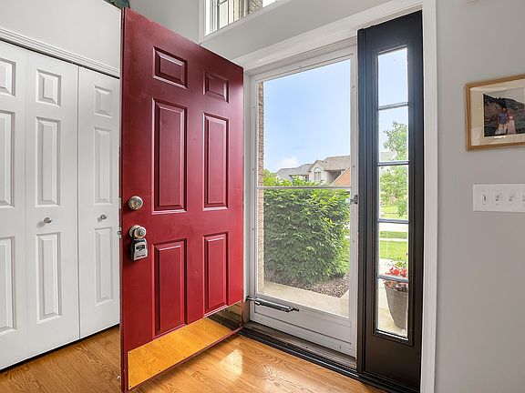 3rd image of 13033 Graefield Cir