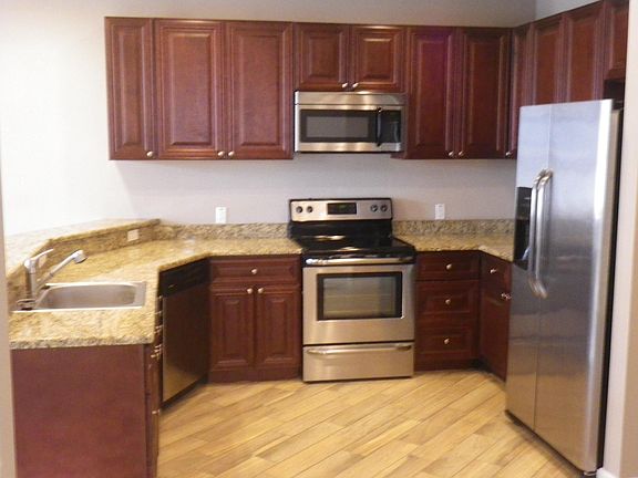 4th image of 2741 1st St APT 140