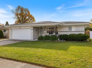 11460 Irene Ave, Warren, MI 48093