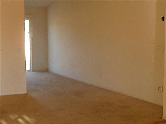 3rd image of 11321 Bentley Ct