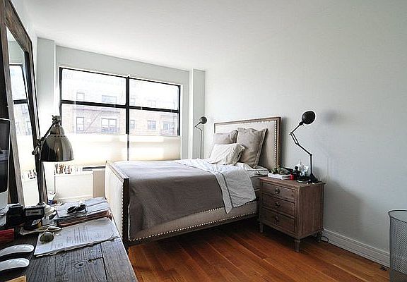 3rd image of 527 Lincoln Pl APT 702