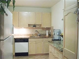 5th image of 1435 King Ct #1435