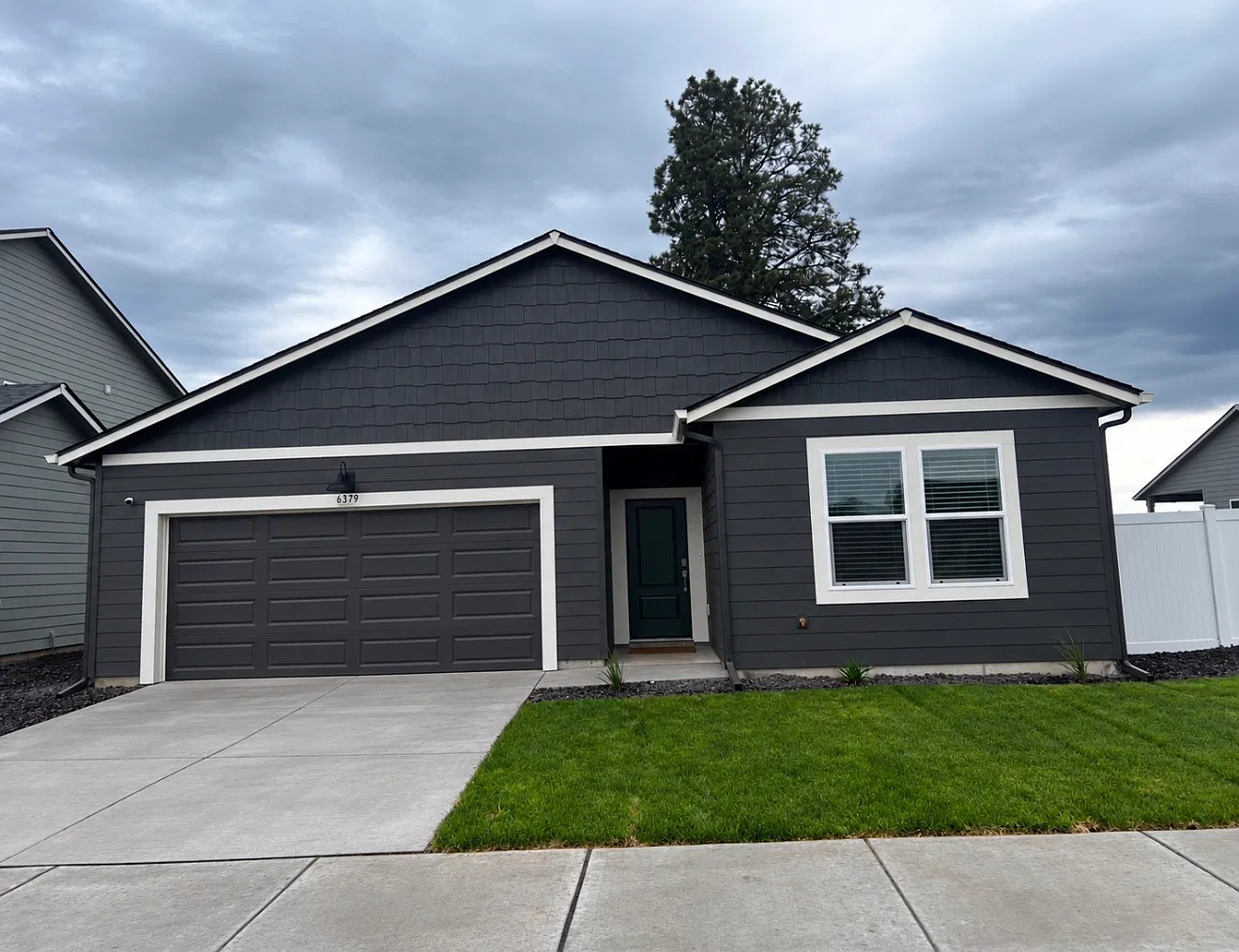 4 bed, 1797 sqft, $800 — Photo 1