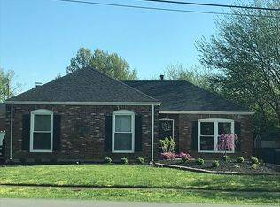 4004 Landside Dr, Louisville, KY 40220
