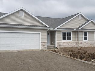 1230 Winchester Ct, Findlay, OH 45840