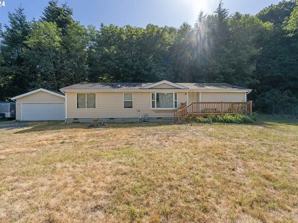 93846 Jensen Ln, North Bend, OR 97459