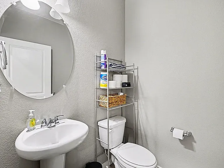4327 Fox Grove Dr — Photo 7