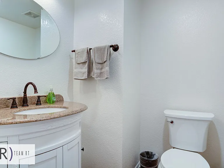 14794 Goldenrain Dr — Photo 25